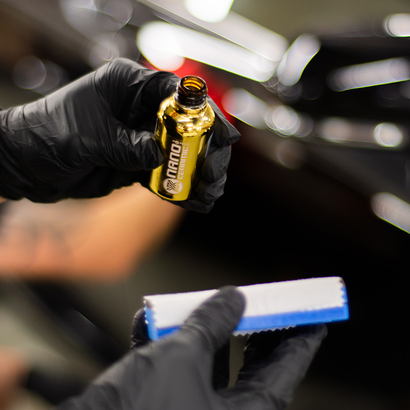 Usługa aplikacji powłoki ceramicznej na pojazd w Car Art Detailing